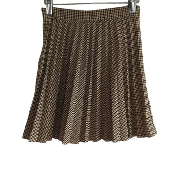 Zara Plaid Kilt Skirt - Picture 2 of 3